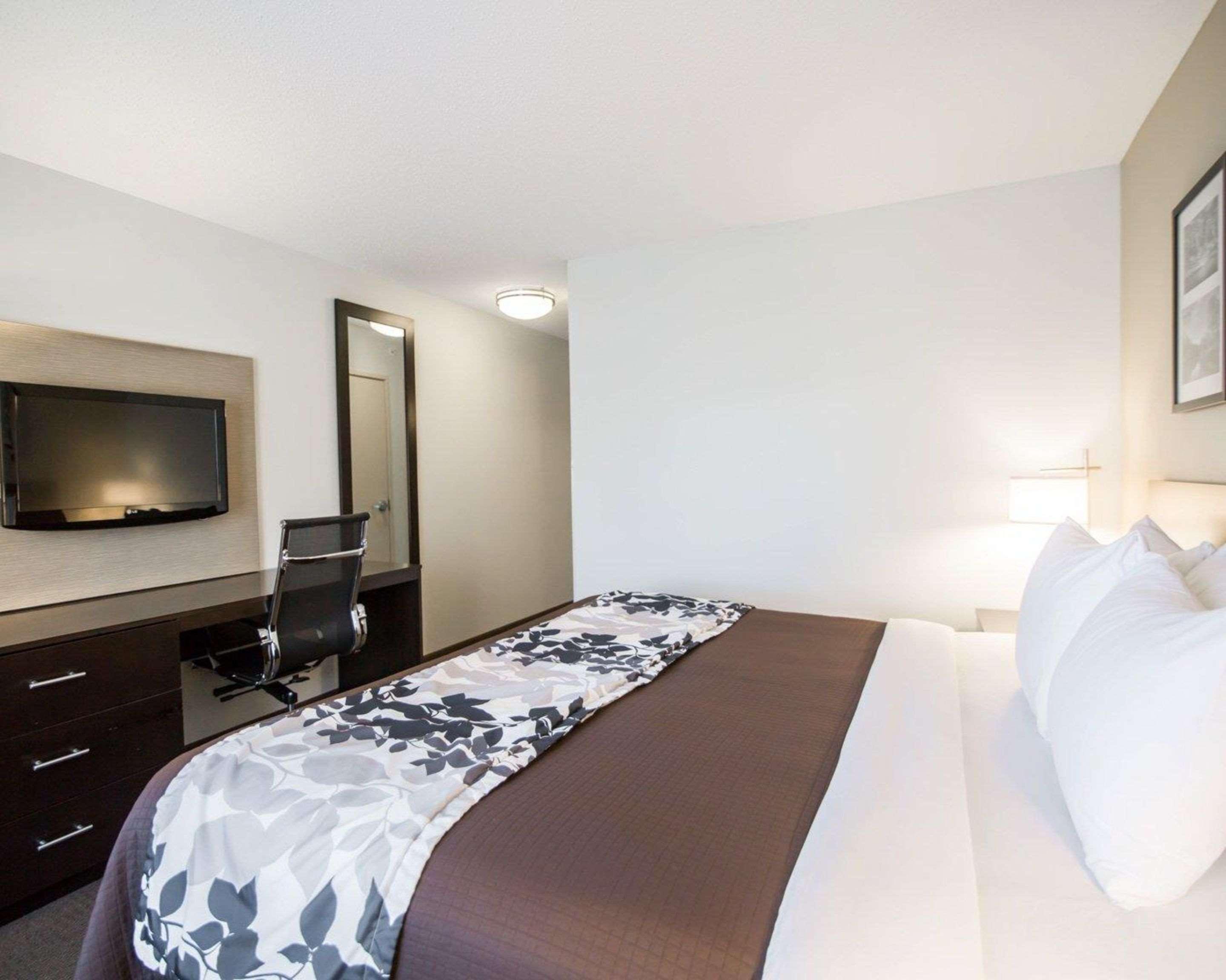 Sleep Inn & Suites Norton Exteriör bild